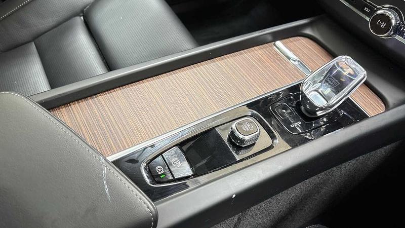 Used Volvo XC60 2022 for sale - 77462395: Photo 32