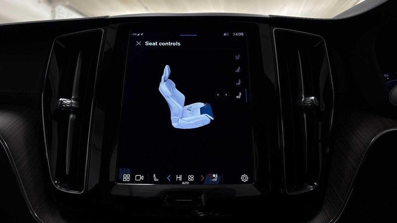 Used Volvo XC60 2022 for sale - 77462395: Photo 41