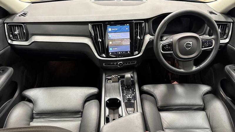 Used Volvo V60 2025 for sale - 77312679: Photo 10