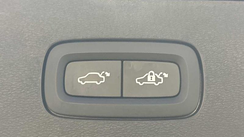 Used Volvo V60 2025 for sale - 77312679: Photo 18