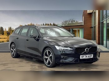 2025 - 2.0 B4P Plus Dark 5dr Auto [7 speed]