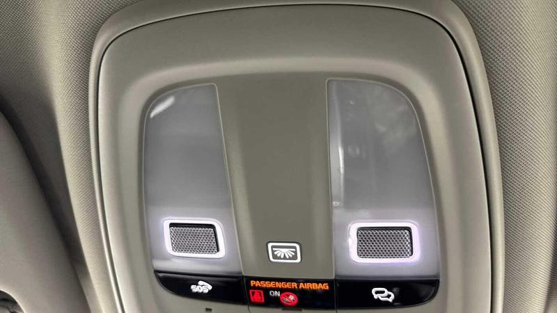 Used Volvo V60 2025 for sale - 77312679: Photo 32