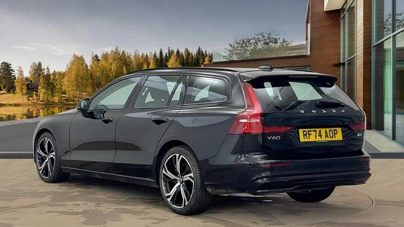 Used Volvo V60 2025 for sale - 77312679: Photo 5