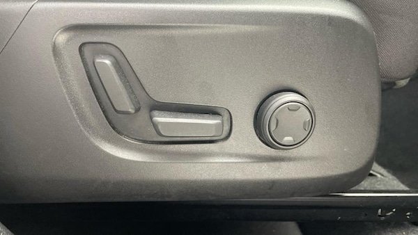 Used Volvo XC40 2023 for sale - 75543416: Photo 22