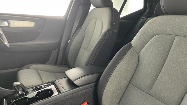 Used Volvo XC40 2023 for sale - 75543416: Photo 29