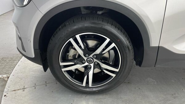 Used Volvo XC40 2023 for sale - 75543416: Photo 30