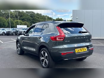 Used Volvo XC40 2026 for sale - 79841947: Photo