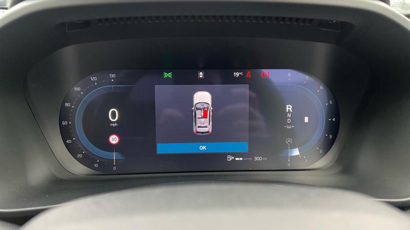 Used Volvo XC40 2025 for sale - 76056103: Photo 13