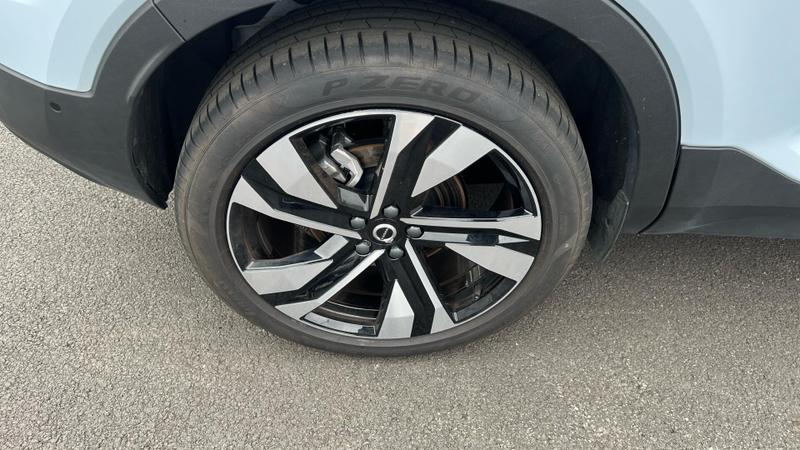 Used Volvo XC40 2025 for sale - 76056103: Photo 15