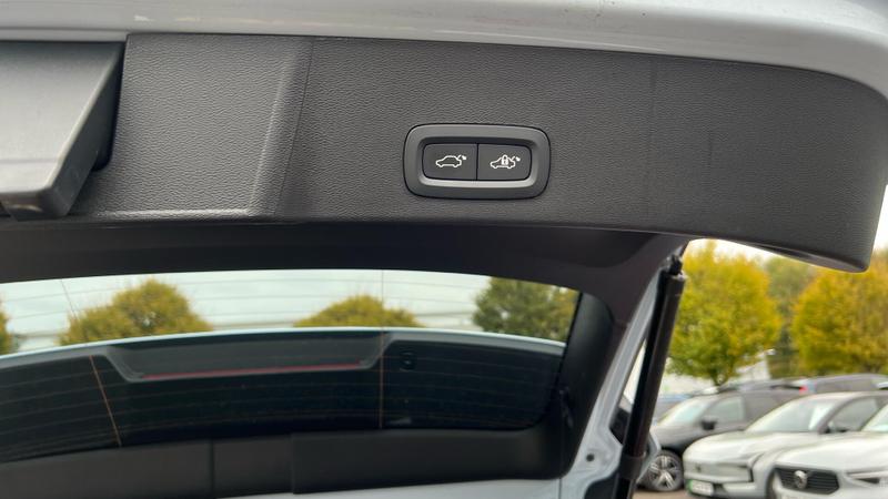 Used Volvo XC40 2025 for sale - 76056103: Photo 24