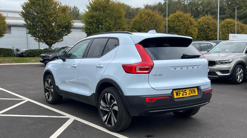 Used Volvo XC40 2025 for sale - 76056103: Photo 3