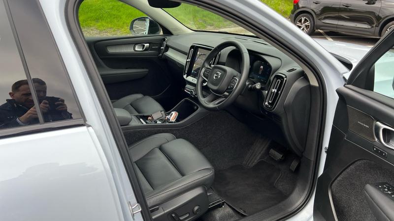 Used Volvo XC40 2025 for sale - 76056103: Photo 6