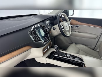 Used Volvo XC90 2018 for sale - 78135101: Photo