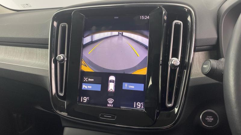 Used Volvo XC40 2019 for sale - 76631244: Photo 32