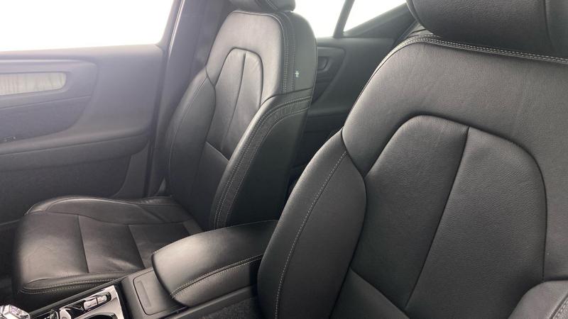 Used Volvo XC40 2019 for sale - 76631244: Photo 36