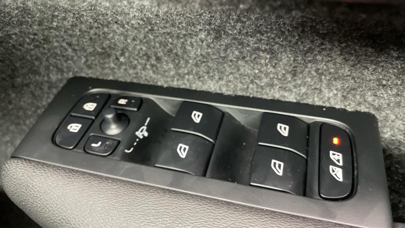 Used Volvo XC40 2025 for sale - 76008589: Photo 13