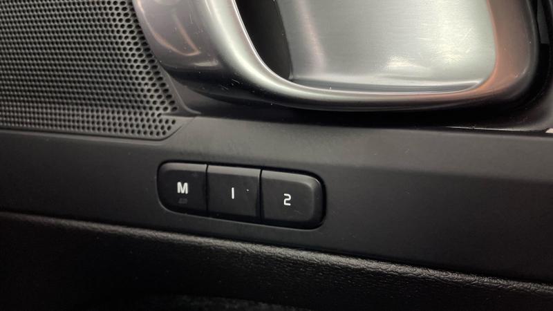 Used Volvo XC40 2025 for sale - 76008589: Photo 14