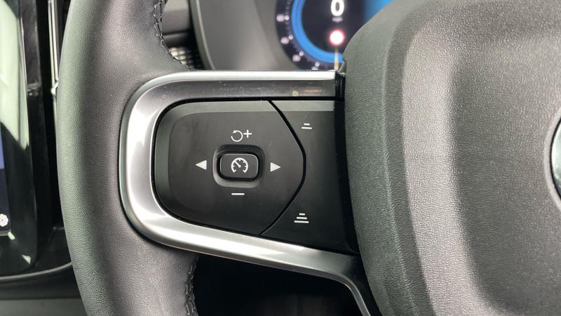 Used Volvo XC40 2025 for sale - 76008589: Photo 16