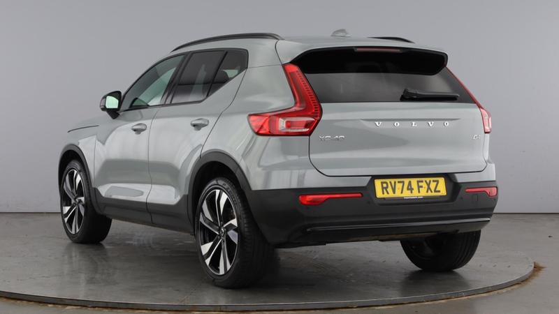 Used Volvo XC40 2025 for sale - 76008589: Photo 3