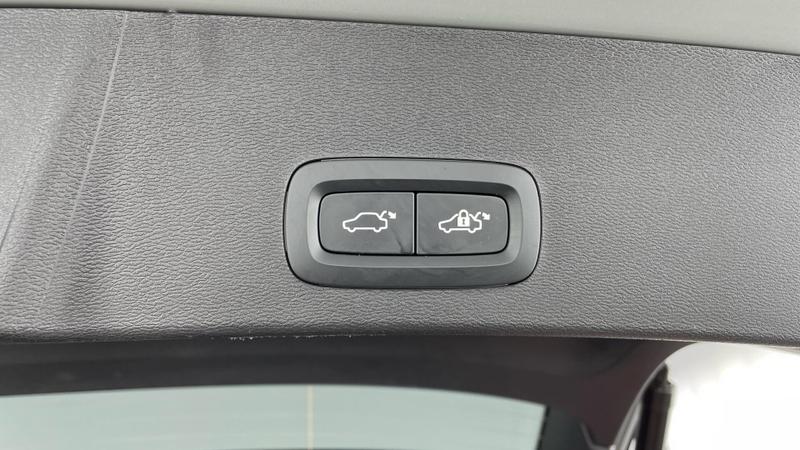 Used Volvo XC40 2025 for sale - 76008589: Photo 30