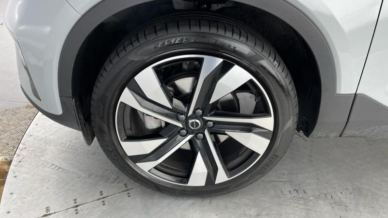 Used Volvo XC40 2025 for sale - 76008589: Photo 37