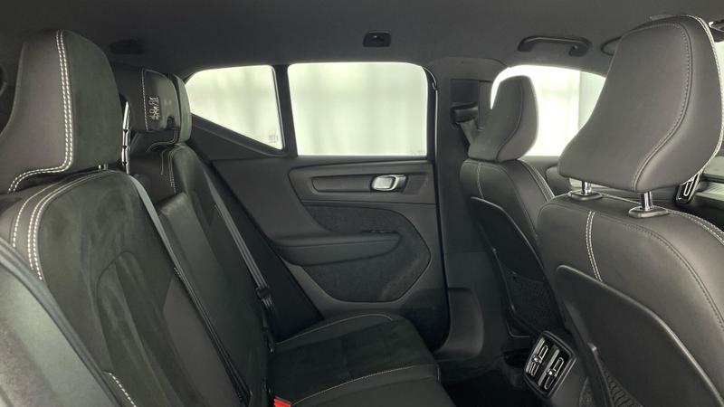 Used Volvo XC40 2025 for sale - 76008589: Photo 9