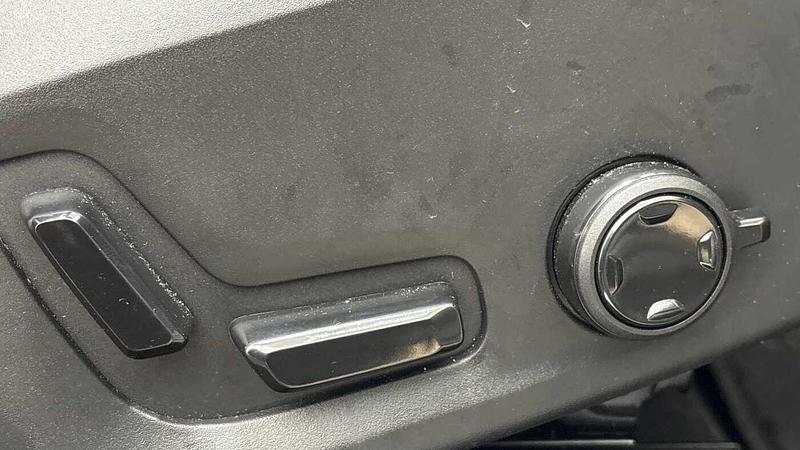 Used Volvo XC60 2025 for sale - 76979490: Photo 27