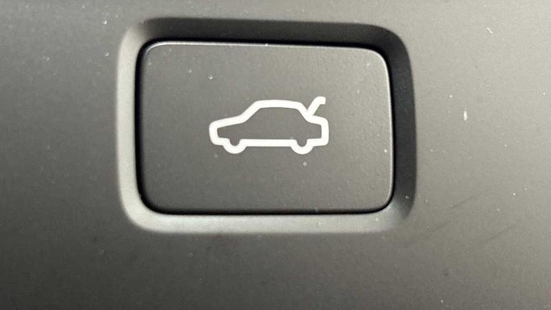 Used Volvo XC60 2025 for sale - 76979490: Photo 29