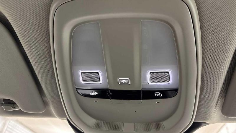 Used Volvo XC60 2025 for sale - 76979490: Photo 32