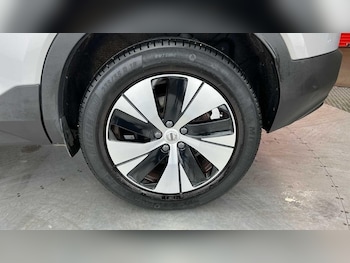 Used Volvo XC40 2023 for sale - 78643737: Photo