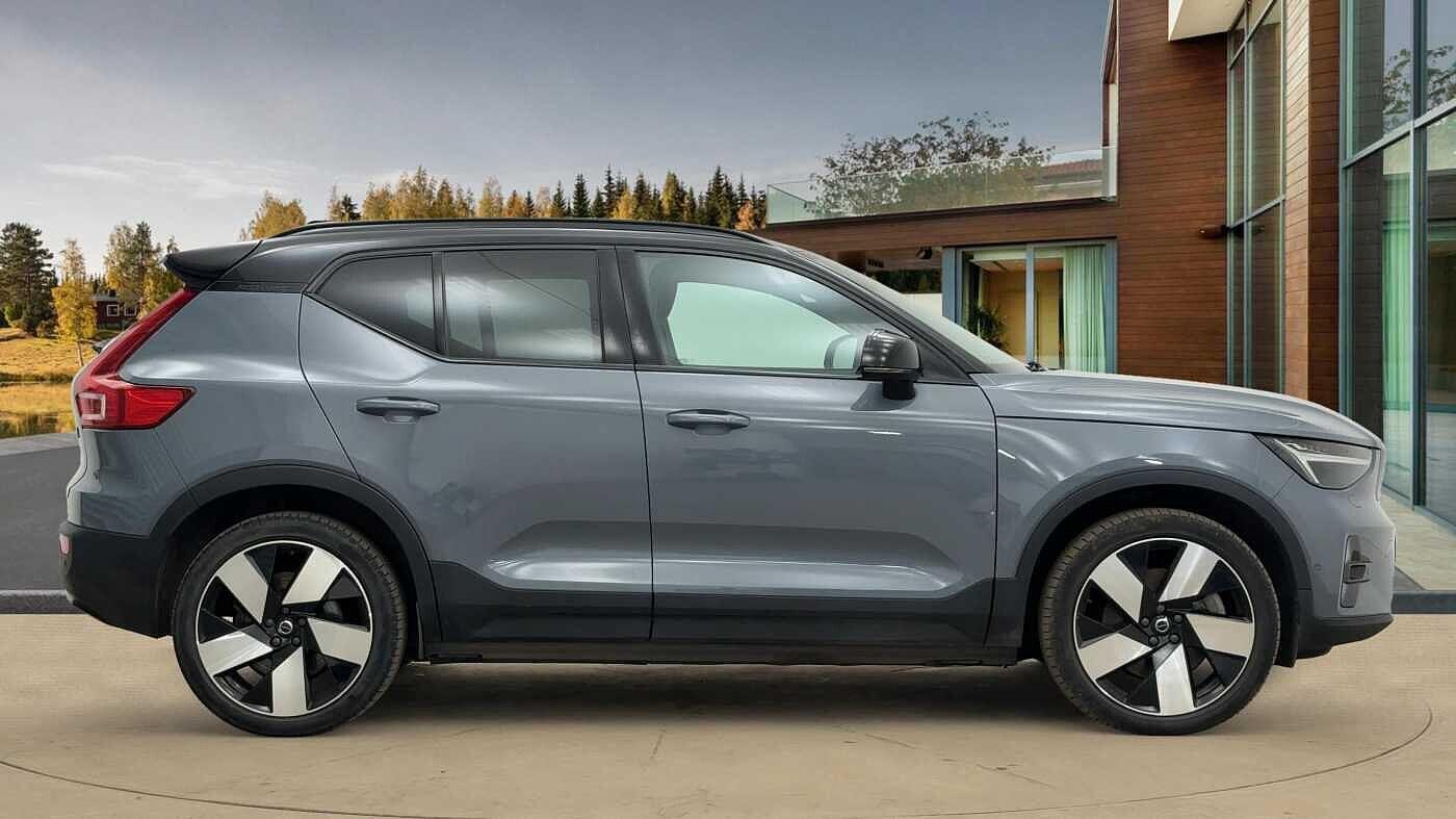 Used Volvo XC40 2022 for sale - 77506248: Photo 2