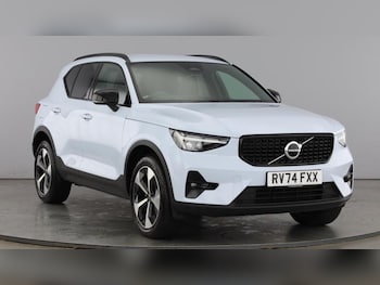 2025 - Plus B4 Mild hybrid Petrol Dark Automatic 5-Door