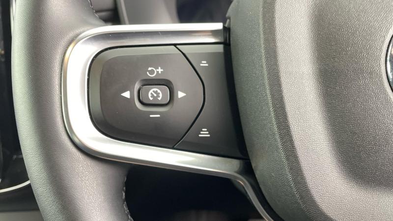 Used Volvo XC40 2025 for sale - 76508256: Photo 26