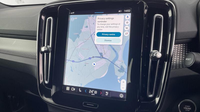 Used Volvo XC40 2025 for sale - 76508256: Photo 27