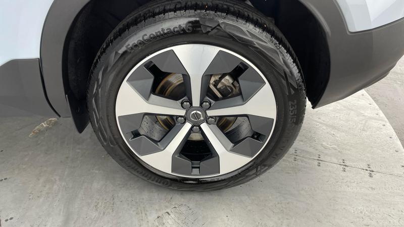 Used Volvo XC40 2025 for sale - 76508256: Photo 35