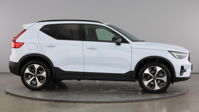 Used Volvo XC40 2025 for sale - 76508256: Photo 4