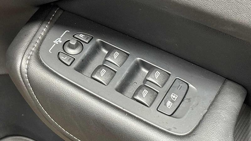 Used Volvo XC60 2024 for sale - 76895606: Photo 25