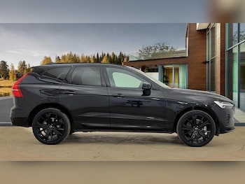 Used Volvo XC60 2024 for sale - 76895606: Photo