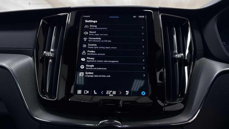 Used Volvo XC60 2024 for sale - 76895606: Photo 35