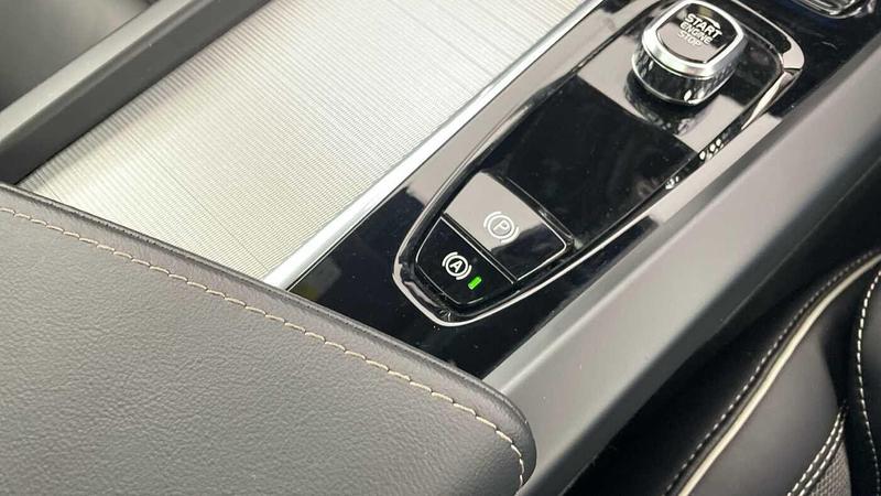 Used Volvo V60 2025 for sale - 76008654: Photo 25