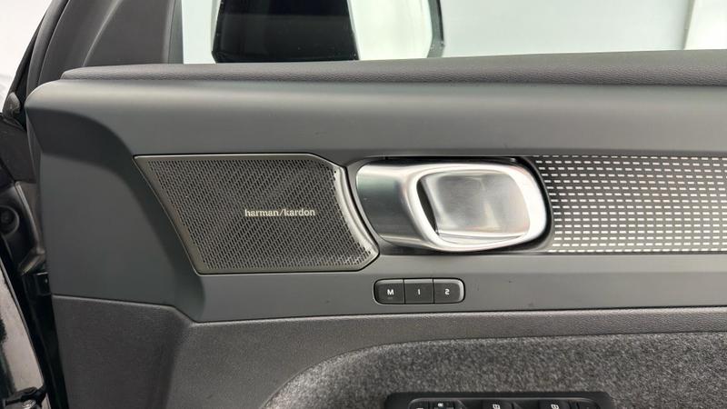 Used Volvo XC40 2025 for sale - 76710127: Photo 17