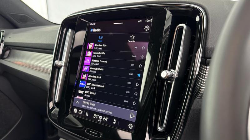 Used Volvo XC40 2025 for sale - 76710127: Photo 25