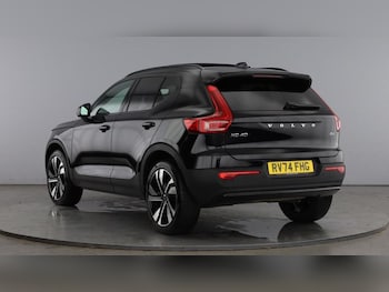 Used Volvo XC40 2025 for sale - 76710127: Photo