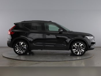 Used Volvo XC40 2025 for sale - 76710127: Photo