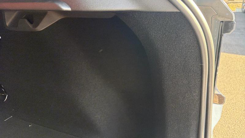 Used Volvo EX30 2025 for sale - 76382261: Photo 17