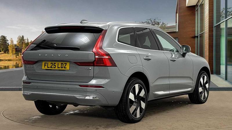 Used Volvo XC60 2025 for sale - 77088177: Photo 3
