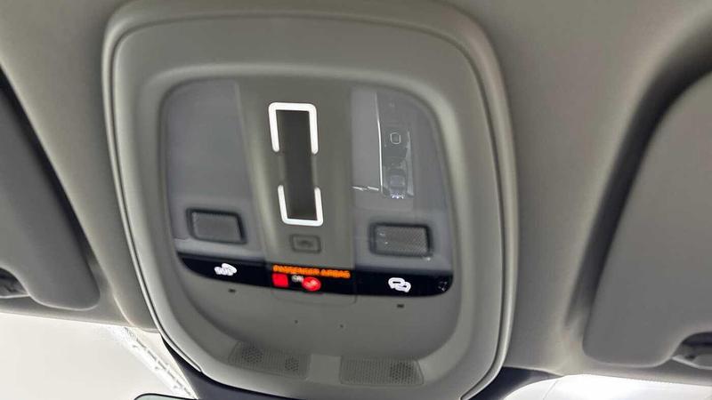 Used Volvo XC60 2025 for sale - 77088177: Photo 33