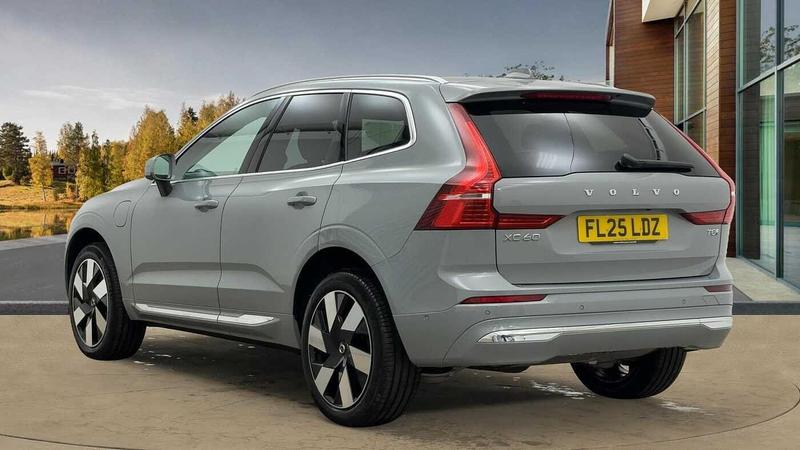 Used Volvo XC60 2025 for sale - 77088177: Photo 5