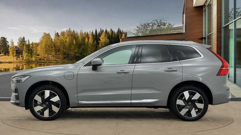 Used Volvo XC60 2025 for sale - 77088177: Photo 6