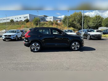 Used Volvo XC40 2026 for sale - 79468036: Photo